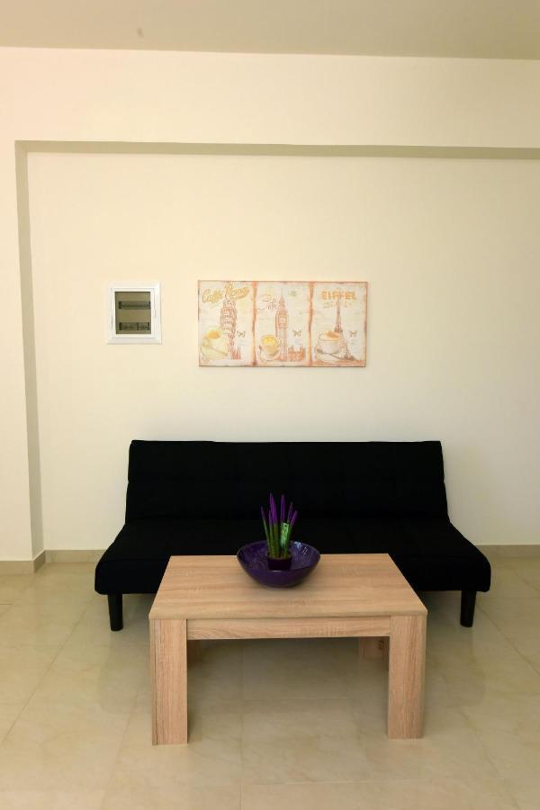 Stelia Luxury Apartments Kalavarda Экстерьер фото